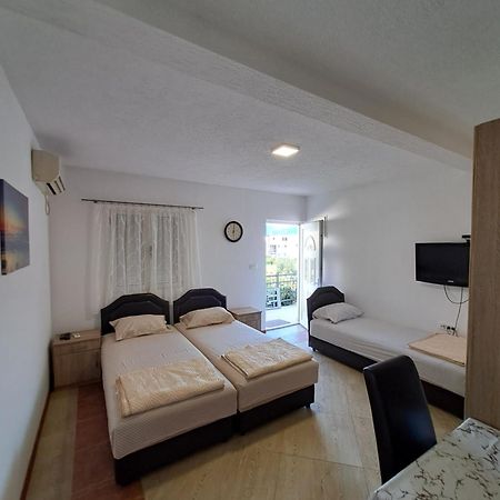 Apartmani Cavor Budva Exterior foto